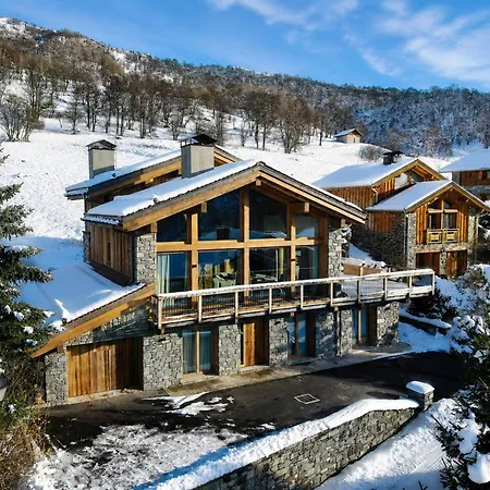 De Luxe Pour 12 Pers. Avec Sauna Et Cinéma - Fr-1-452-398