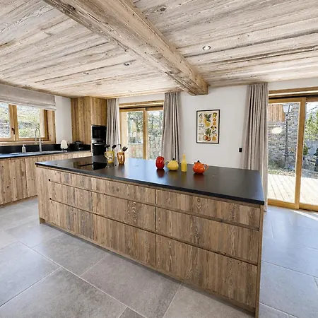 De Luxe Pour 12 Pers. Avec Sauna Et Cinema Chalet