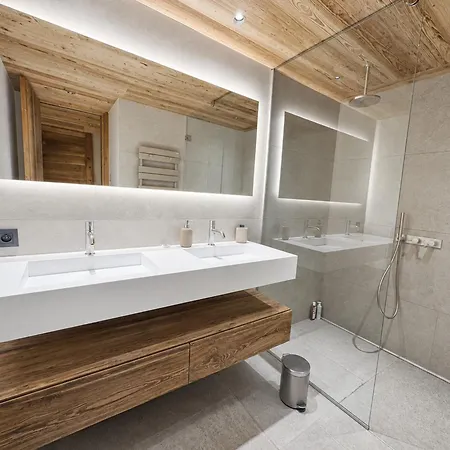 De Luxe Pour 12 Pers. Avec Sauna Et Cinéma - Fr-1-452-398 Saint-Marcel (Savoie)